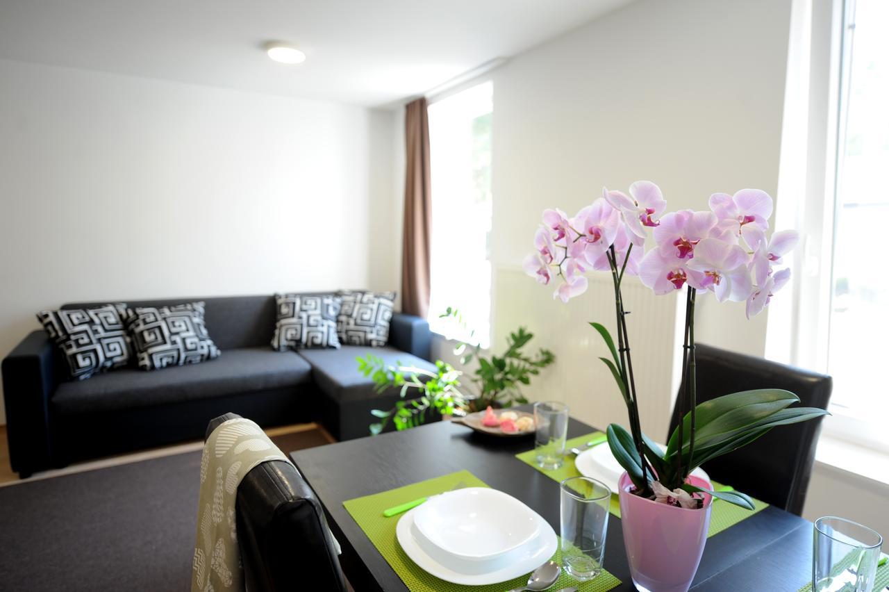 Tiszaliget Apartman Es Szallo Ζολνοκ Εξωτερικό φωτογραφία